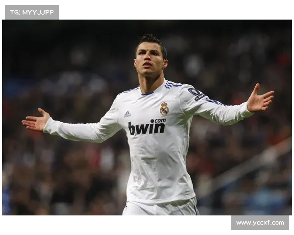 从成长与野心看罗本加盟皇马的动因及时代背景分析